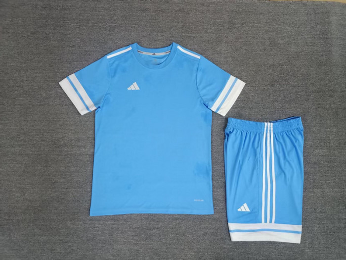 AD826 Blank DIY Soccer Training Uniforms Men's Custom Jersey and Shorts Youth Kids Football Set
