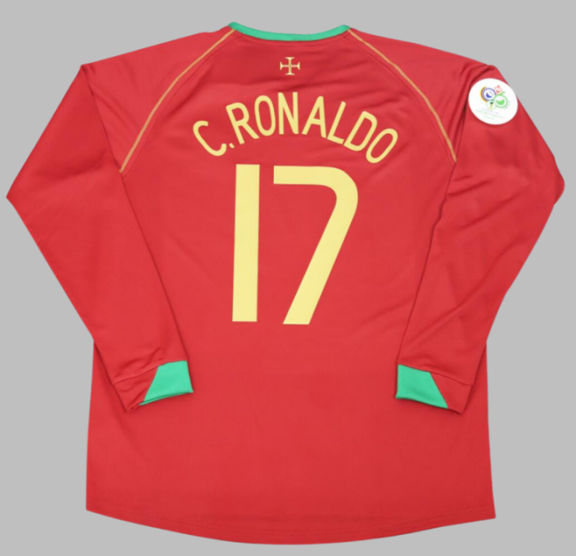 with Front Lettering+World Cup Patch Long Sleeve Retro Jersey 2006 Portugal C.RONALDO 17 Home Soccer Jersey Vintage Football Shirt