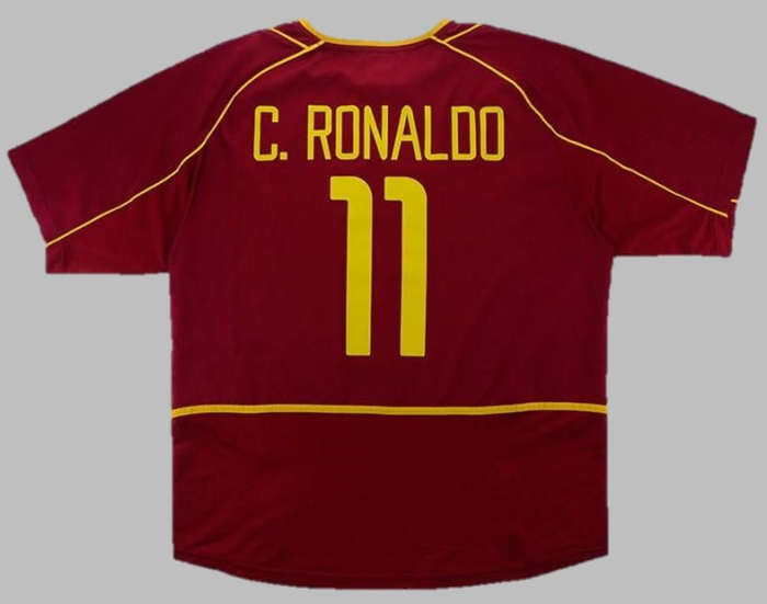 Retro Jersey 2002 Portugal C.RONALDO 11 Home Soccer Jersey Vintage Football Shirt