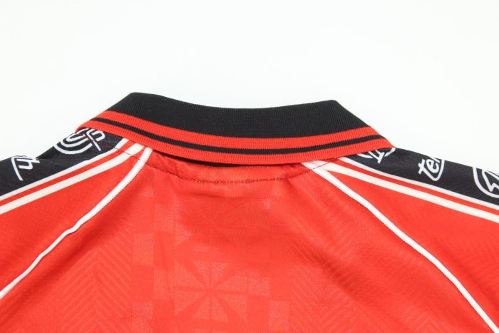 Retro Jersey 1996-1997 Mallorca Home Soccer Jersey Vintage Football Shirt