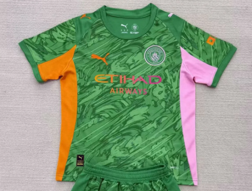 Fan Version 2025-2026 Manchester City Green Goalkeeper Soccer Jersey Man City Football Shirt