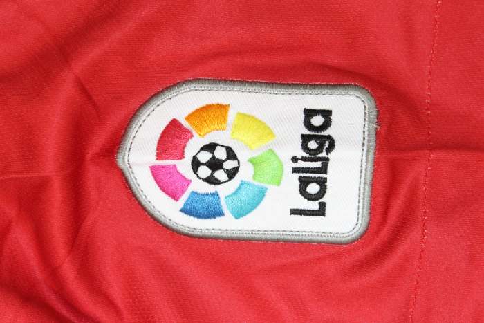 with LFP Patch Retro Jersey 2016-2017 Atletico Madrid Home Soccer Jersey Vintage Football Shirt