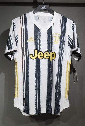 Player Version Retro Jersey 2020-2021 Juventus Home Soccer Jersey Vintage Football Shirt