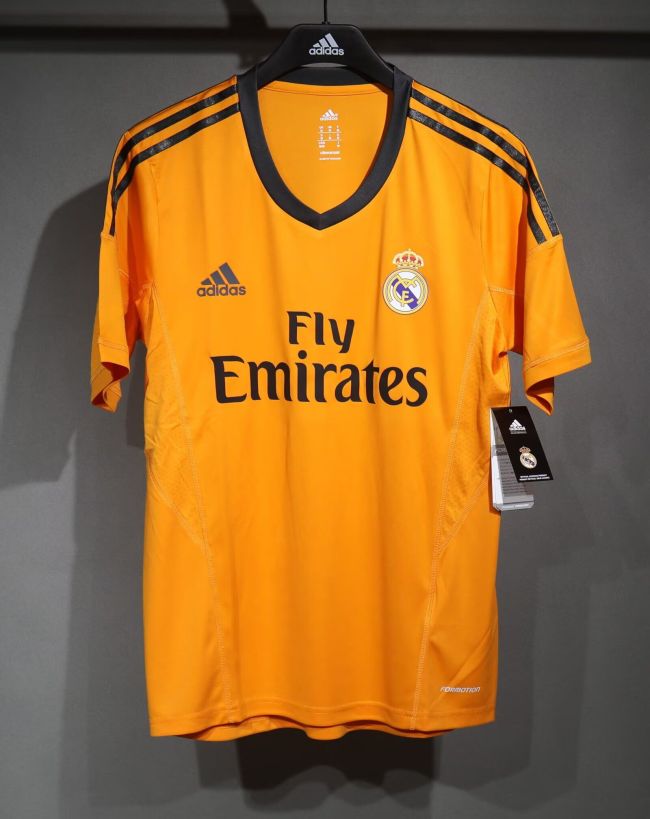 Player Version Retro Camisetas de Futbol 2013-2014 Real Madrid 3rd Away Yellow Vintage Soccer Jersey Real Football Shirt