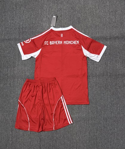 Adult Uniform 2025-2026 Bayern Munich Home Soccer Jersey Shorts Bayern Munchen Football Kit