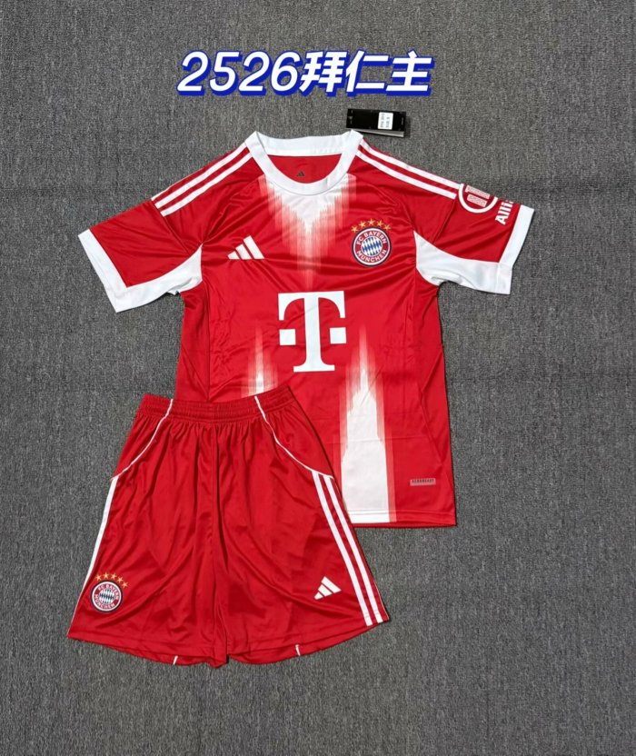 Adult Uniform 2025-2026 Bayern Munich Home Soccer Jersey Shorts Bayern Munchen Football Kit