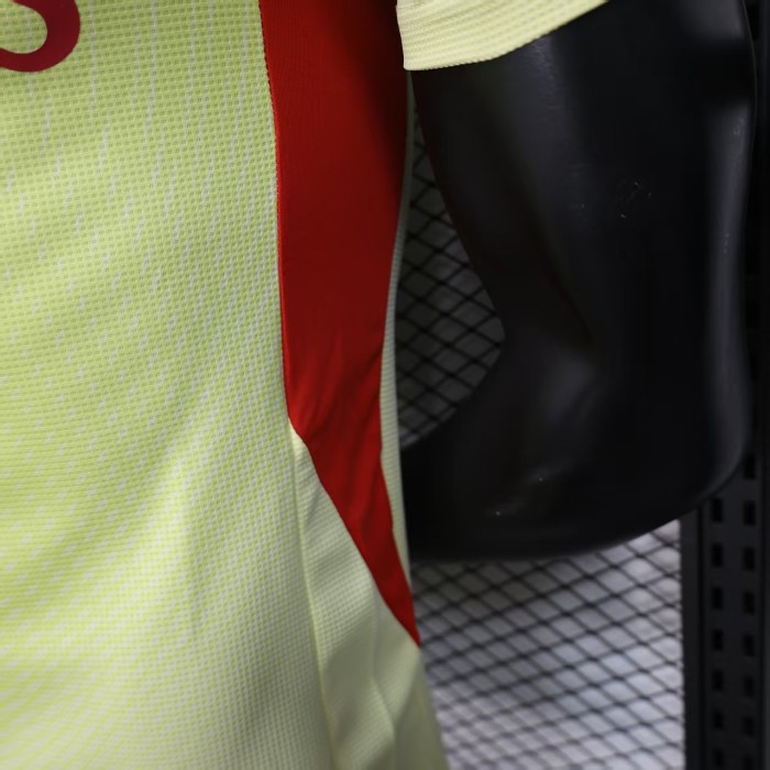 Player Version 2025-2026 Arsenal Yellow Special Edition Footbal Shirt Soccer Jersey