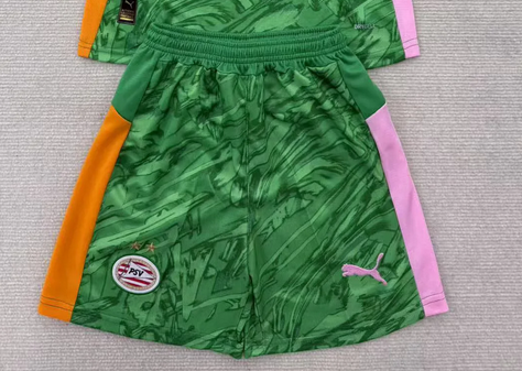Fan Version 2025-2026 PSV Eindhoven Green Goalkeeper Soccer Shorts Football Shorts