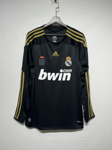 Long Sleeve Retro Jersey 2009-2010 Real Madrid Third Away Black Soccer Jersey Vintage Real Football Shirt