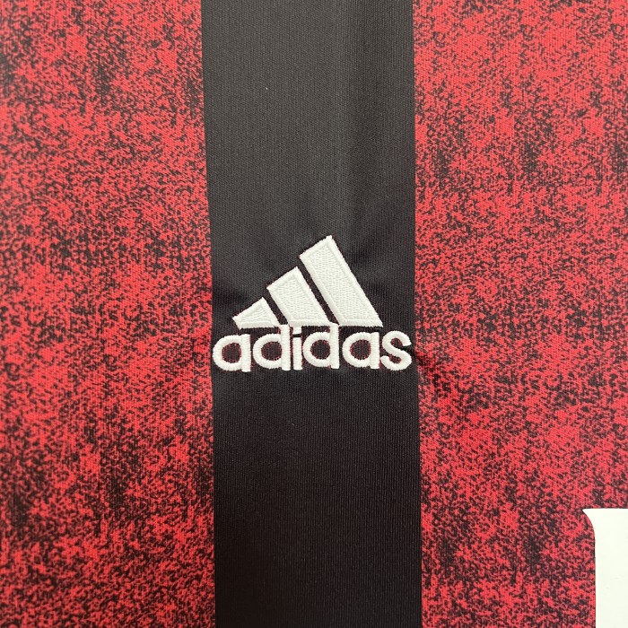 Retro Jersey 2015-2016 AC Milan Home Soccer Jersey Vintage Football Shirt