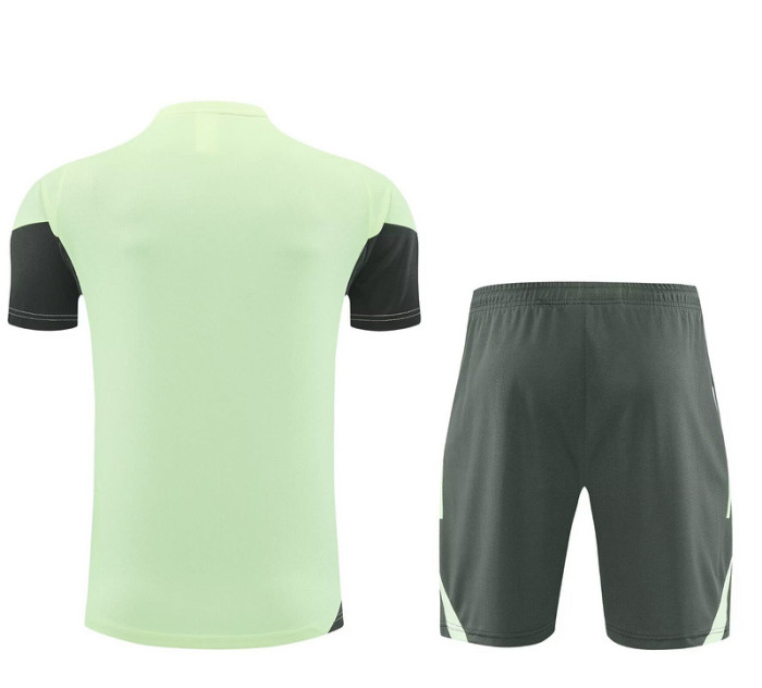 Adult Uniform 2025-2026 Real Madrid Green Soccer Training Jersey and Shorts Football Kits