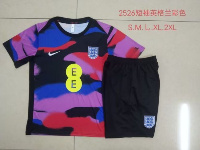 Adult Uniform 2025-2026 England Colorful Soccer Training Jersey and Shorts Football Kits