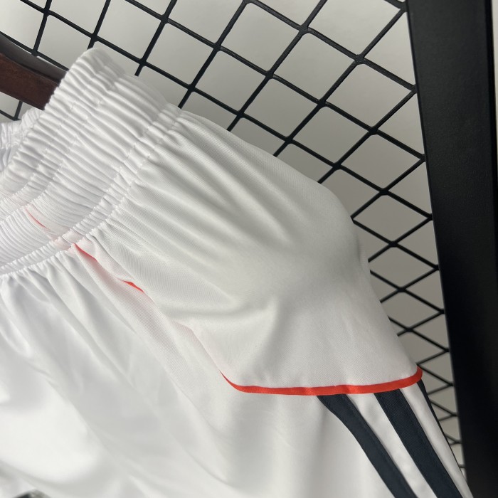 Fan Version 2025-2026 Bayern Munich Away Soccer Shorts Football Shorts