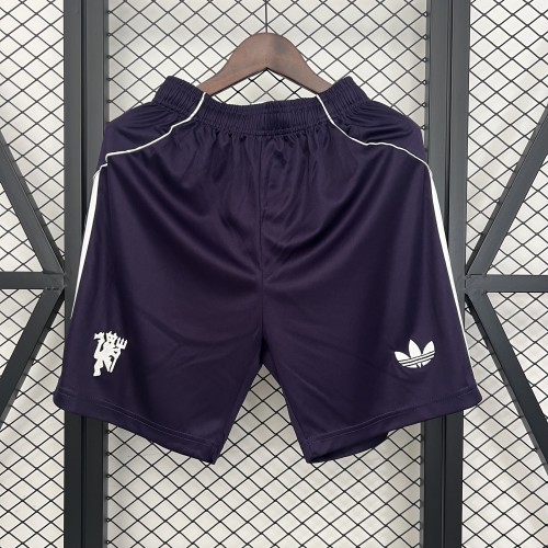 Fan Version 2025-2026 Manchester United Purple Soccer Shorts Football Shorts