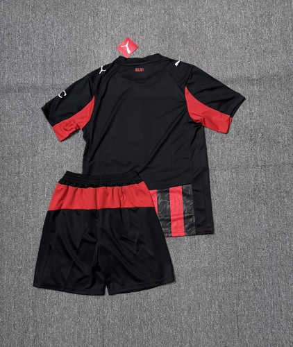 with Black Shorts Adult Uniform 2025-2026 AC Milan Home Soccer Jersey Shorts Men's AC Football Kit