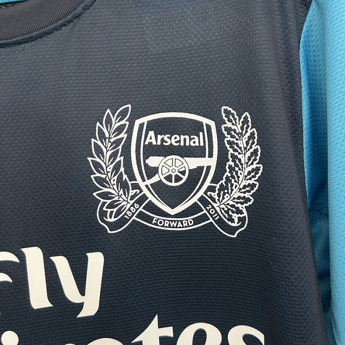with Retro EPL Patch Retro Jersey Fan Version 2011-2012 Arsenal Away Dark Blue Soccer Jersey Vintage Football Shirt