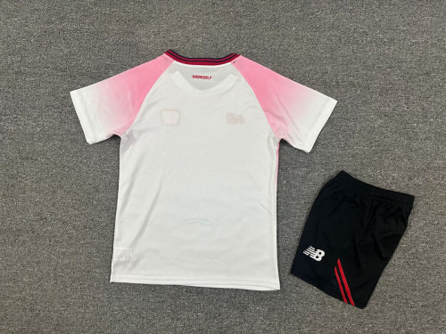Youth Uniform 2025-2026 Bayer 04 Leverkusen Away White Soccer Jersey Shorts Football Kit
