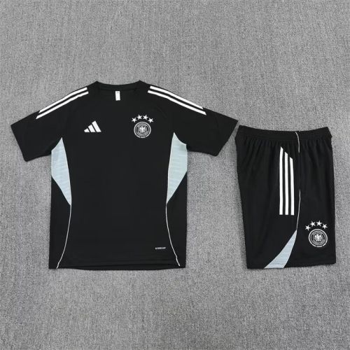 Adult Uniform 2025-2026 Germany Black Soccer Training Jersey and Shorts Football Kits