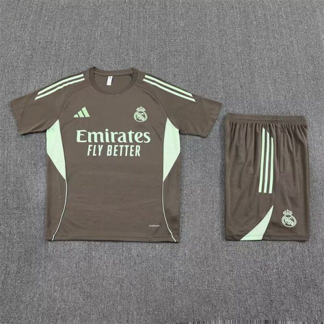 Adult Uniform 2025-2026 Real Madrid Dark Grey Soccer Training Jersey and Shorts Football Kits