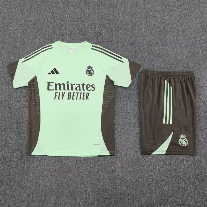Adult Uniform 2025-2026 Real Madrid Green Soccer Training Jersey and Shorts Football Kits