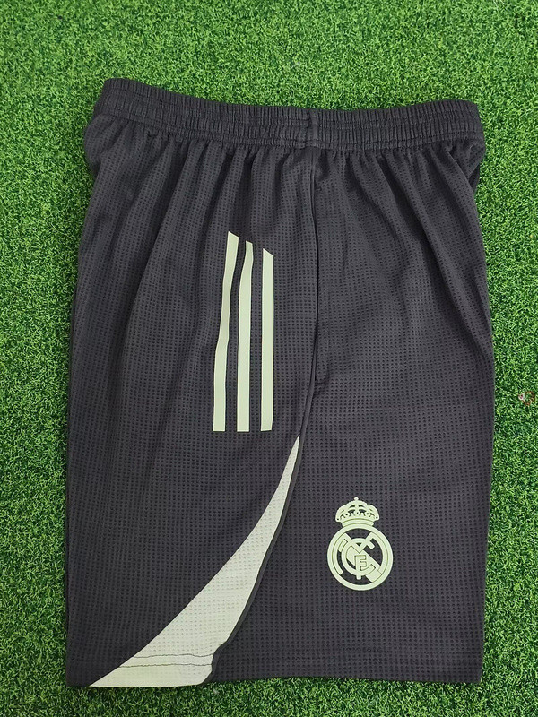 with Pocket Player Version 2025-2026 Real Madrid Black Soccer Training Shorts Football Shorts