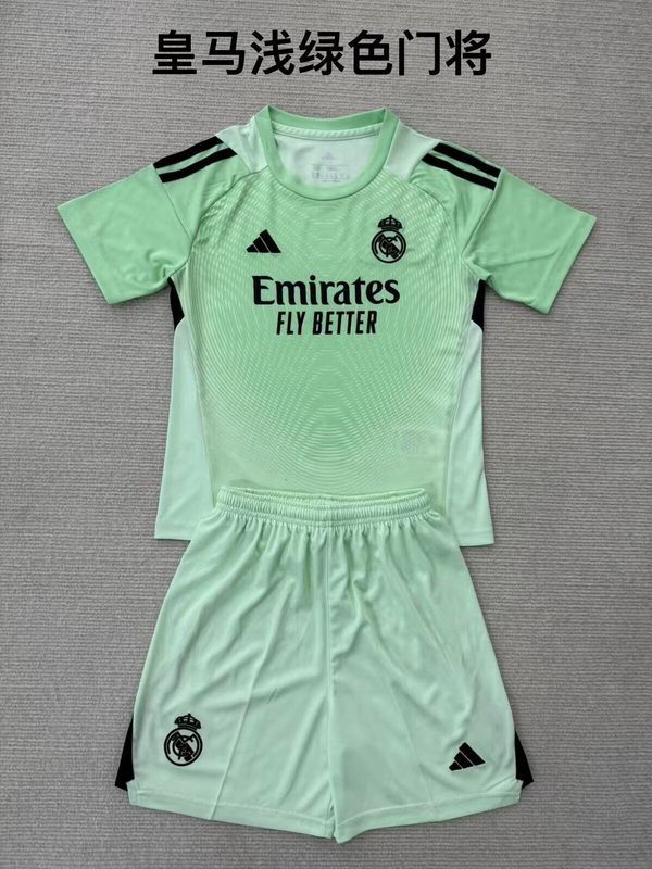 Youth Uniform Kids Kit 2025-2026 Real Madrid Light Green Goalkeeper Soccer Jersey Shorts Child Football Set