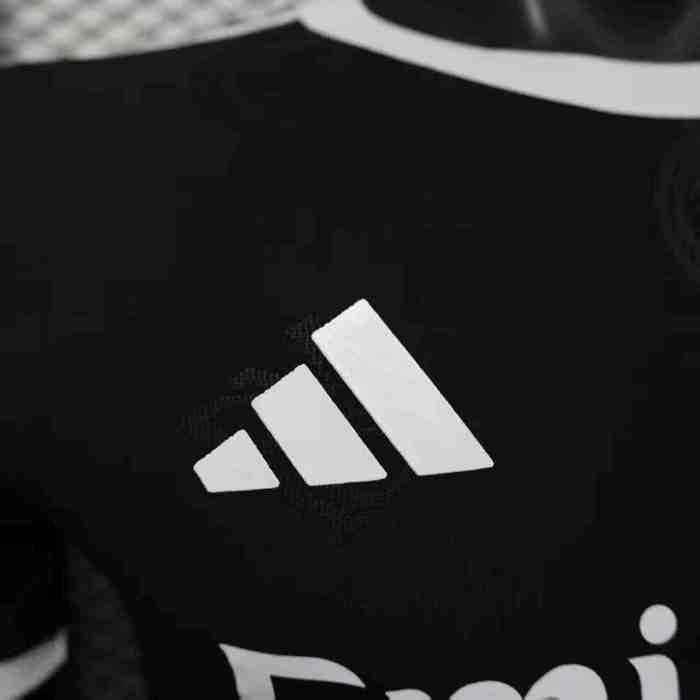 Player Version 2025-2026 Real Madrid Black Special Version Soccer Jersey Real Football Shirt