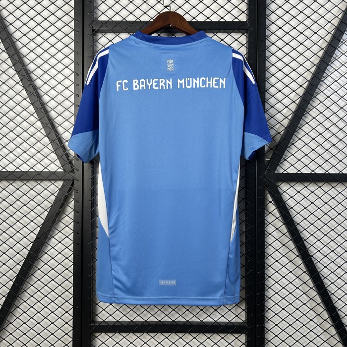 Fan Version 2025-2026 Bayern Munich Blue Goalkeeper Soccer Jersey Bayern Munchen Football Shirt