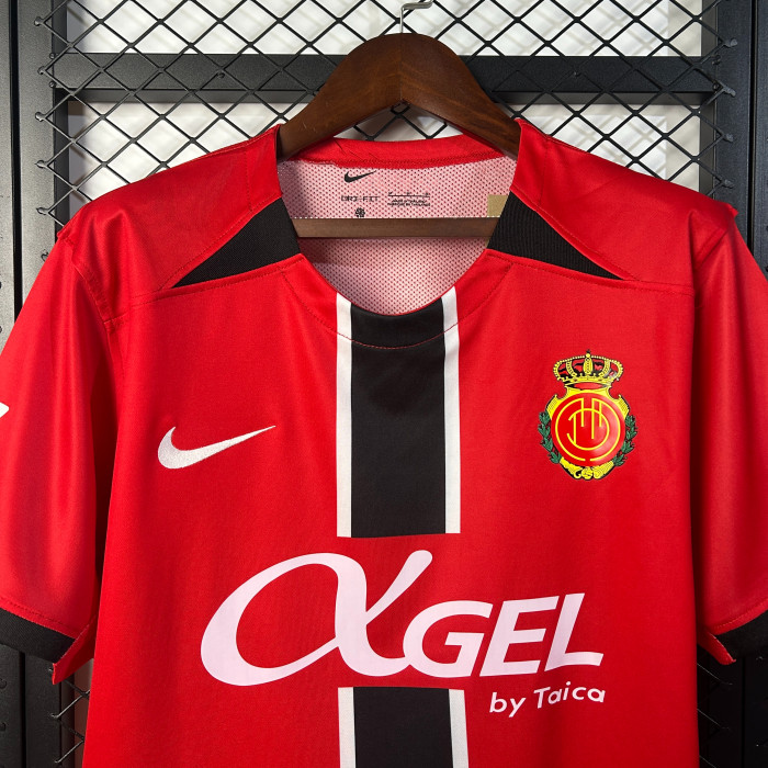 with Laliga Patch Fans Version 2025-2026 Mallorca Home Soccer Jersey Red Football Shirt