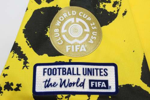 with Sponor Logo+Club World Cup Patch Fan Version 2025-2026 Borussia Dortmund JOBE 77 Club World Cup Home Soccer Jersey BVB Football Shirt