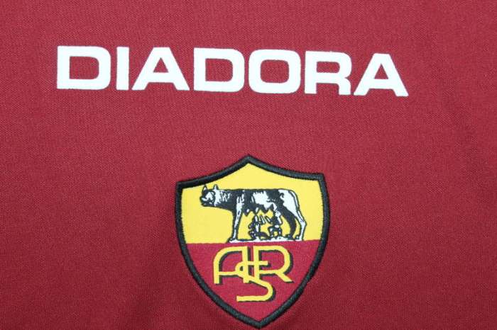 with Serie A Patch Retro Jersey 2006-2007 As Roma Home Soccer Jersey Vintage Football Shirt
