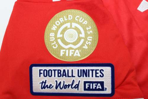 with Club World Cup Patch Fan Version 2025-2026 Bayern Munich Home Soccer Jersey Bayern Munchen Red/White Football Shirt