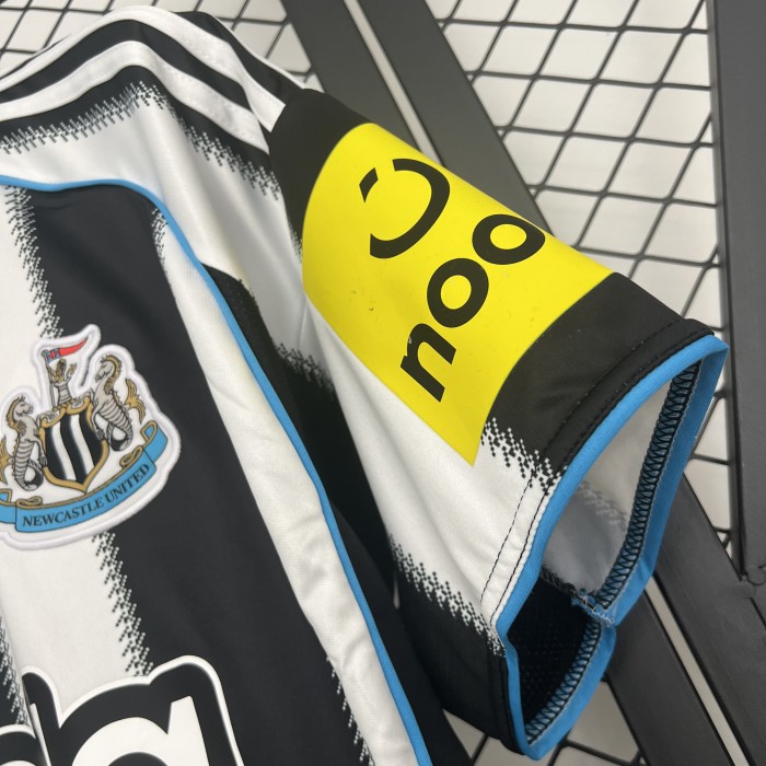 Fan Version 2025-2026 Newcastle United Home Soccer Jersey Football Shirt