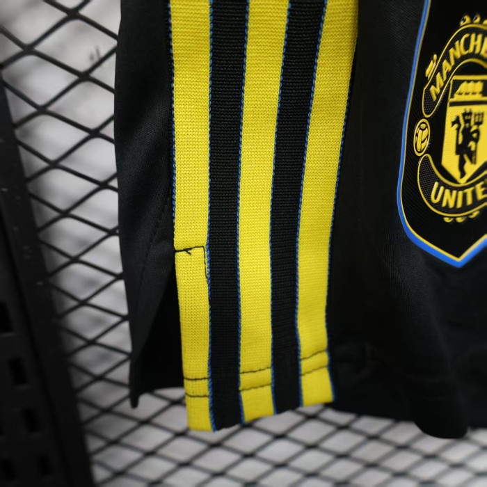 Player Version 2025-2026 Manchester United Third Away Black Soccer Shorts Football Shorts