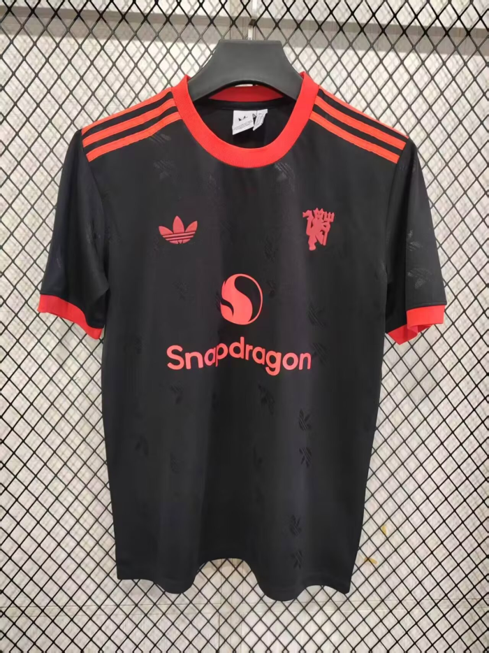 Fan Version 2025-2026 Manchester United Black/Red Special Edition Soccer Jersey Football Shirt