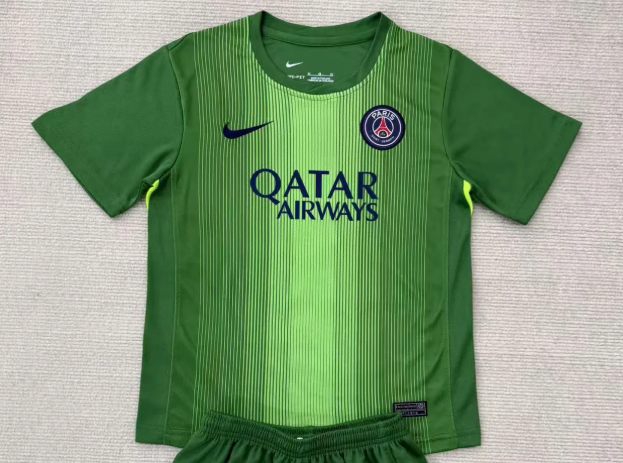 Fan Version 2025-2026 PSG Green Goalkeeper Soccer Jersey Paris Football Maillot