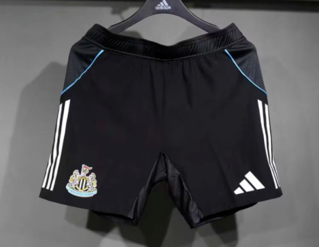 Player Version 2025-2026 Newcastle United Home Soccer Shorts Football Shorts