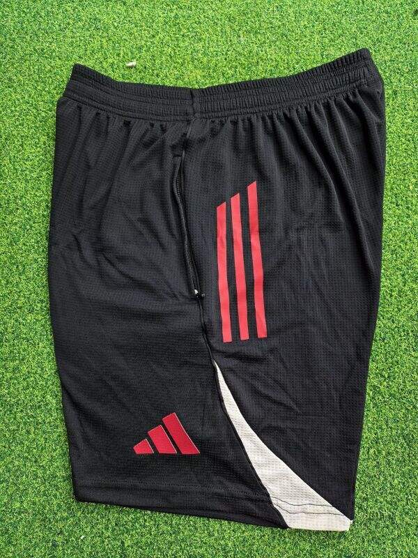 with Pocket Fan Version 2025-2026 Liverpool Black Soccer Training Shorts Football Shorts
