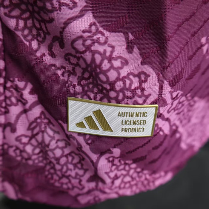 Player Version 2025-2026 Real Madrid Pink Special Version Soccer Jersey Real Football Shirt