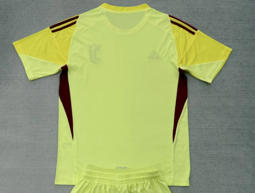 Maillot Juve Shirt Fans Version 2025-2026 Juventus Yellow Goalkeeper Soccer Jersey Football Shirt