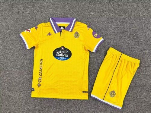 with LALIGA Patch Youth Uniform Kids Kit 2025-2026 Valladolid Third Away Yellow Soccer Jersey Shorts Child Football Set