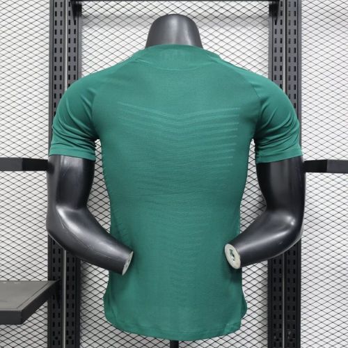Player Version 2025-2026 Real Madrid Green Special Version Soccer Jersey Real Football Shirt