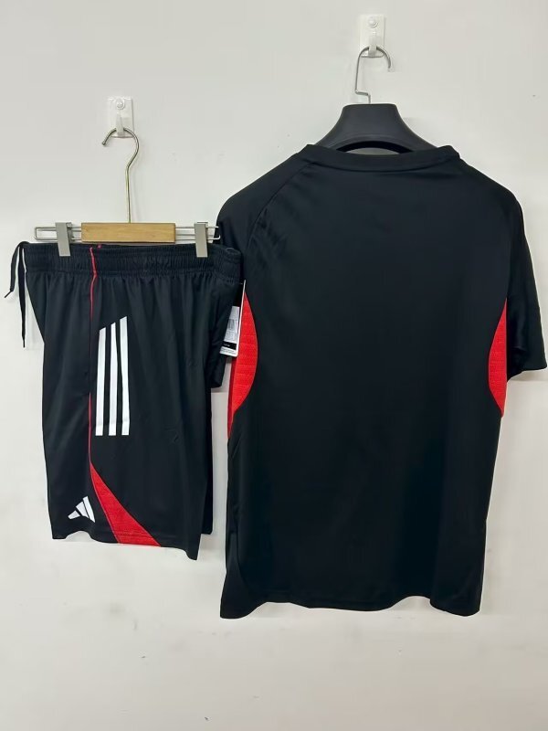 Adult Uniform 2025-2026 Benfica Black/Red Soccer Training Jersey and Shorts Football Kits