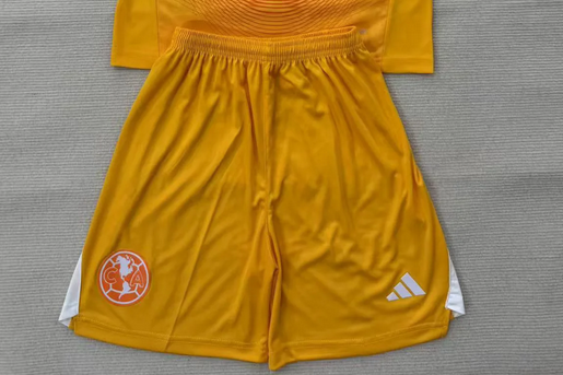 Fan Version 2025-2026 Club America Orange Goalkeeper Soccer Shorts Football Shorts