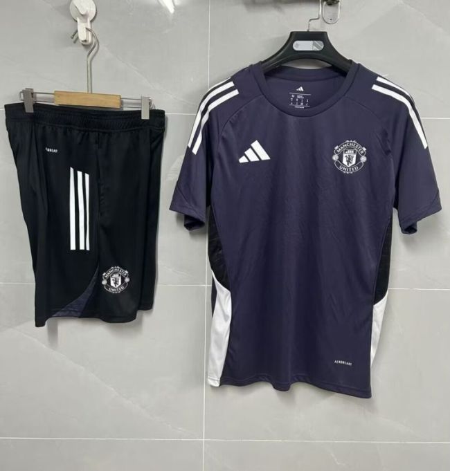 Adult Uniform 2025-2026 Manchester United Dark Blue Soccer Training Jersey and Shorts Football Kits