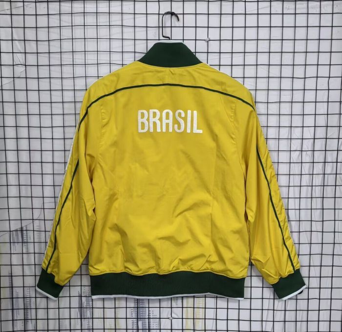 Retro Jacket 2010-2011 Brazil Yellow Soccer Windbreaker Jacket Football Jacket
