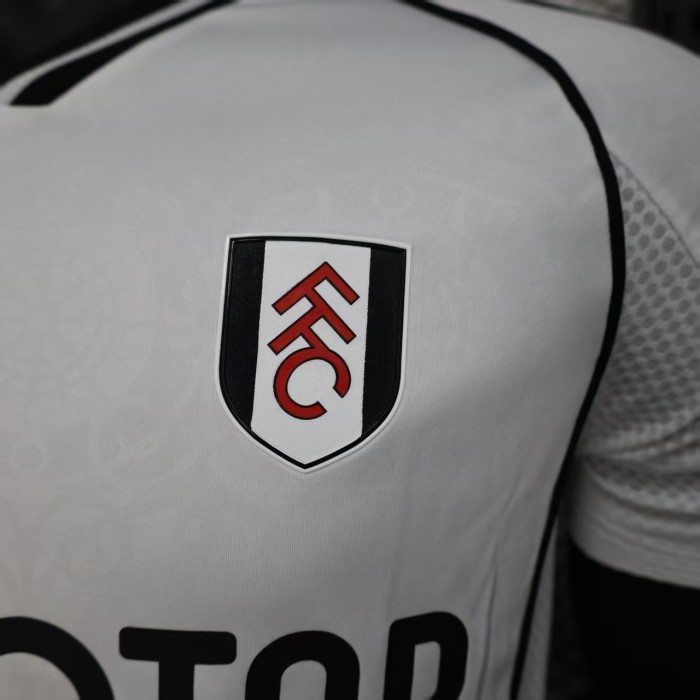 Player Version 2025-2026 Fulham Home Football Shirt Soccer Jersey