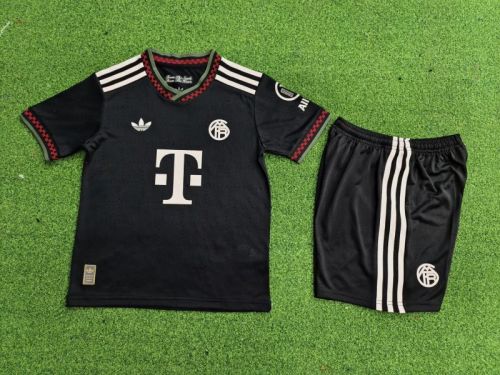 Youth Uniform Kids Kit 2025-2026 Bayern Munich Third Away Black Soccer Jersey Shorts Child Football Set
