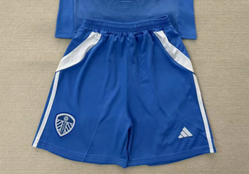 Fan Version 2025-2026 Leeds United Blue Goalkeeper Soccer Shorts Football Shorts