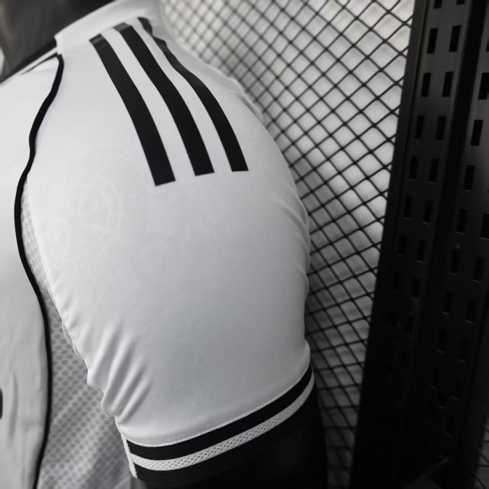 Player Version 2025-2026 Fulham Home Football Shirt Soccer Jersey
